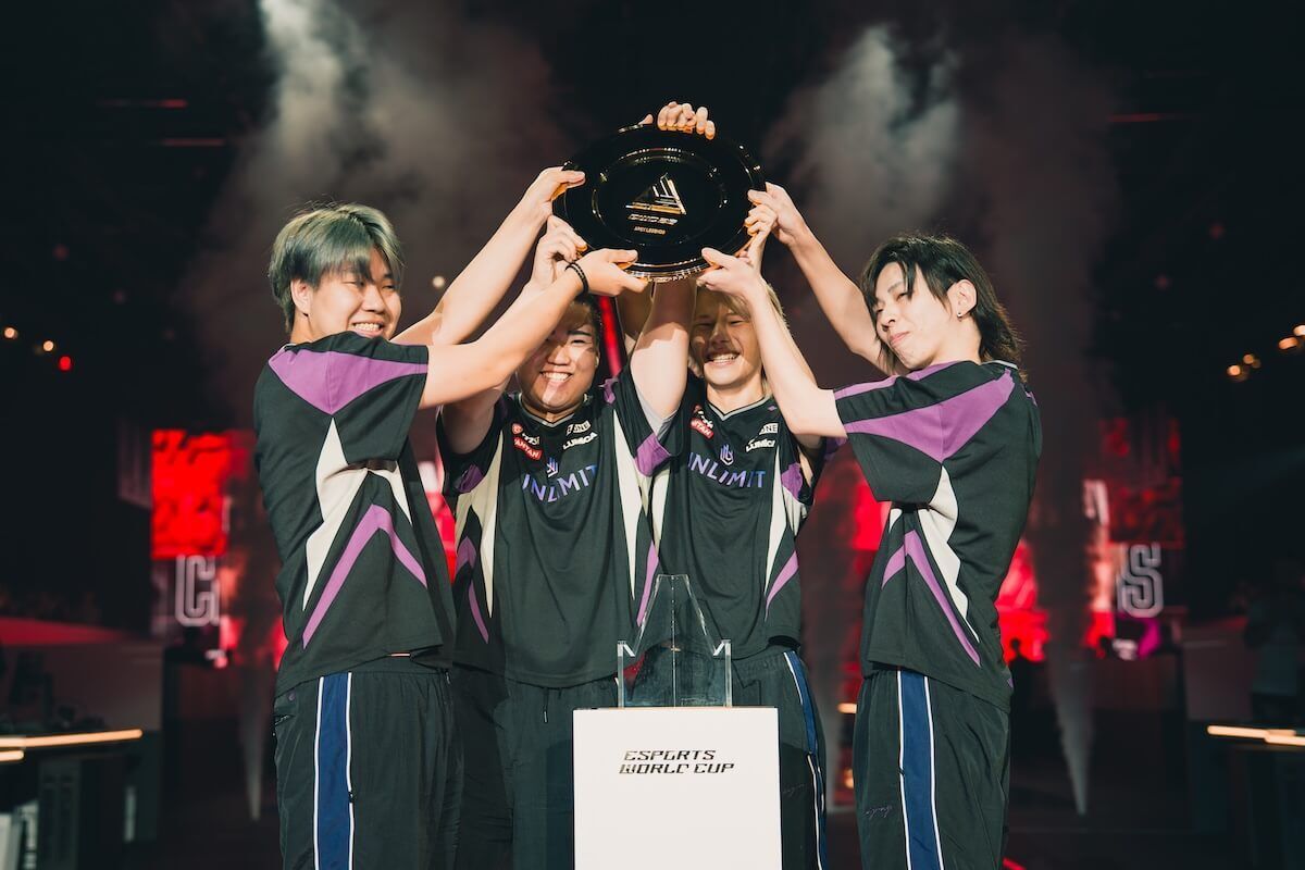 UNLIMIT réalise l'impensable à l'Esports World Cup 2026 sur Apex Legends
