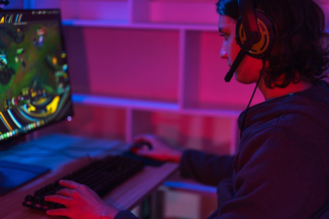 CS2 Explained: How Valve's Tactical Shooter Became an Esports Giant