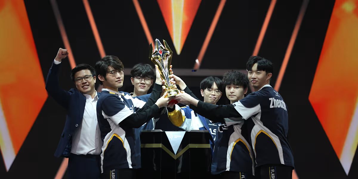 Flash Wolves