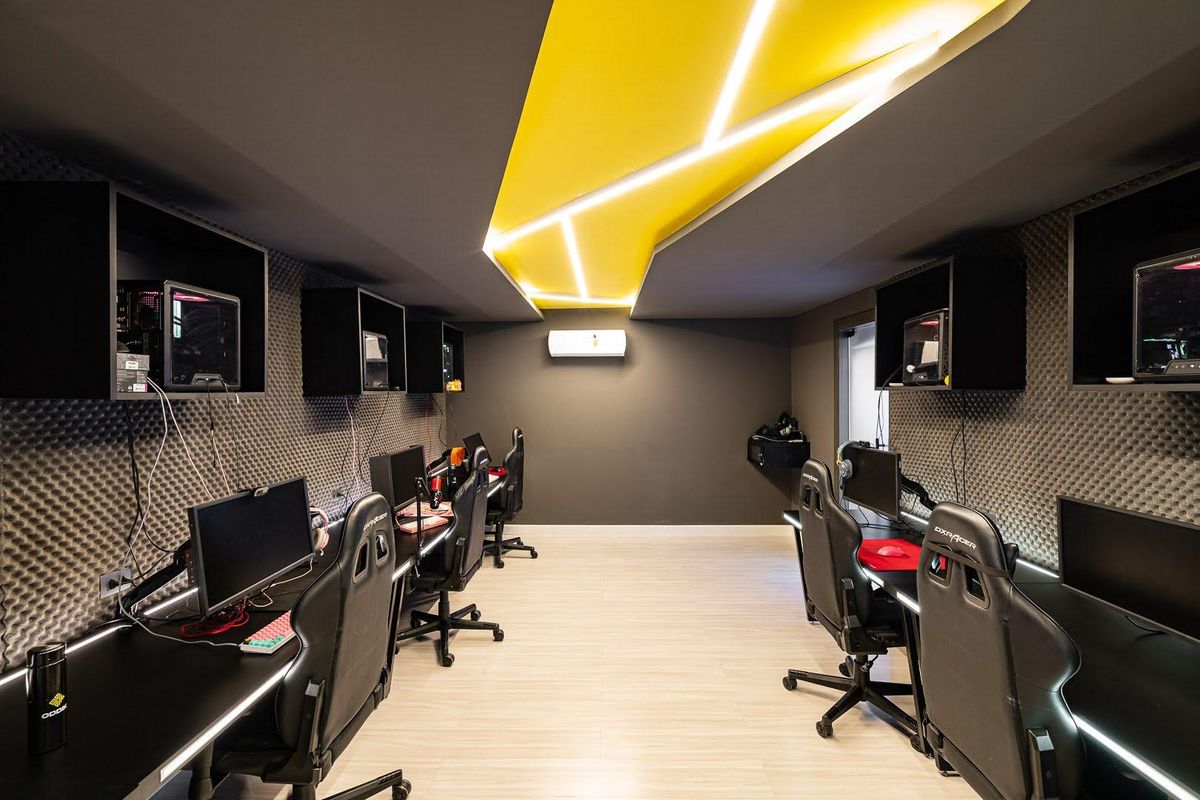 Gaming house