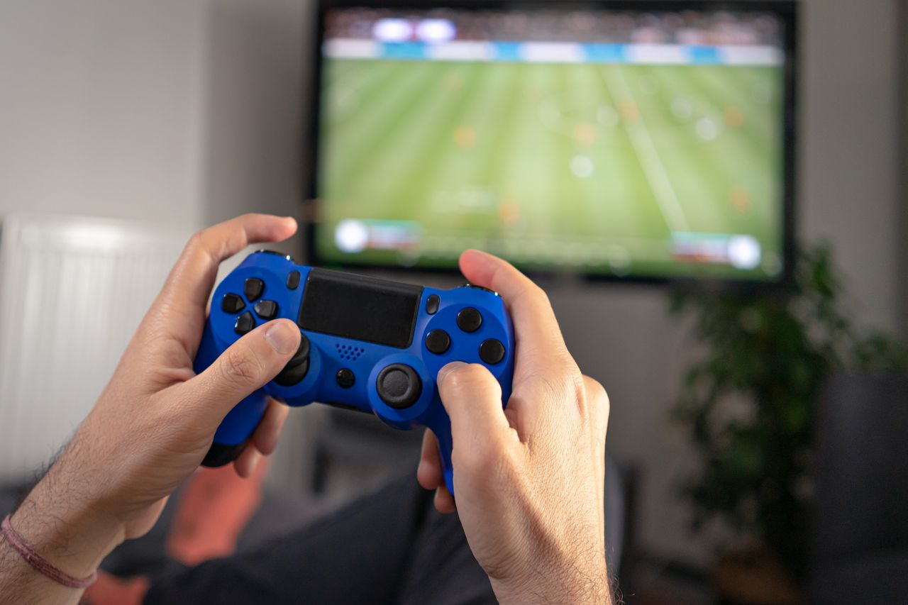 Nintendo lança pacote do Switch 2 com EA Sports FC 27 no Brasil por R$ 4.699